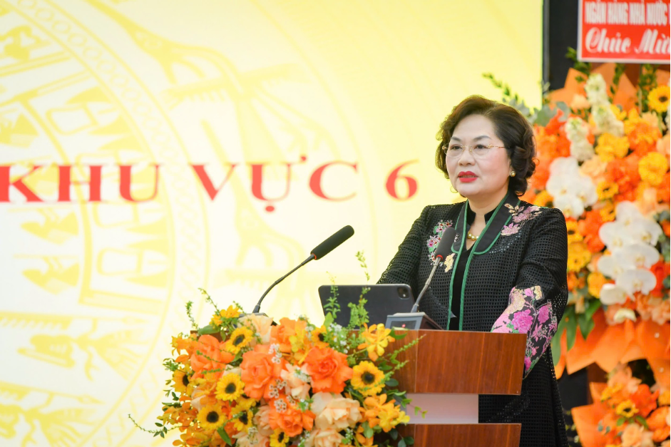 Thống đốc Nguyễn Thị Hồng dự Hội nghị triển khai nhiệm vụ ngân hàng khu vực 6 năm 2026