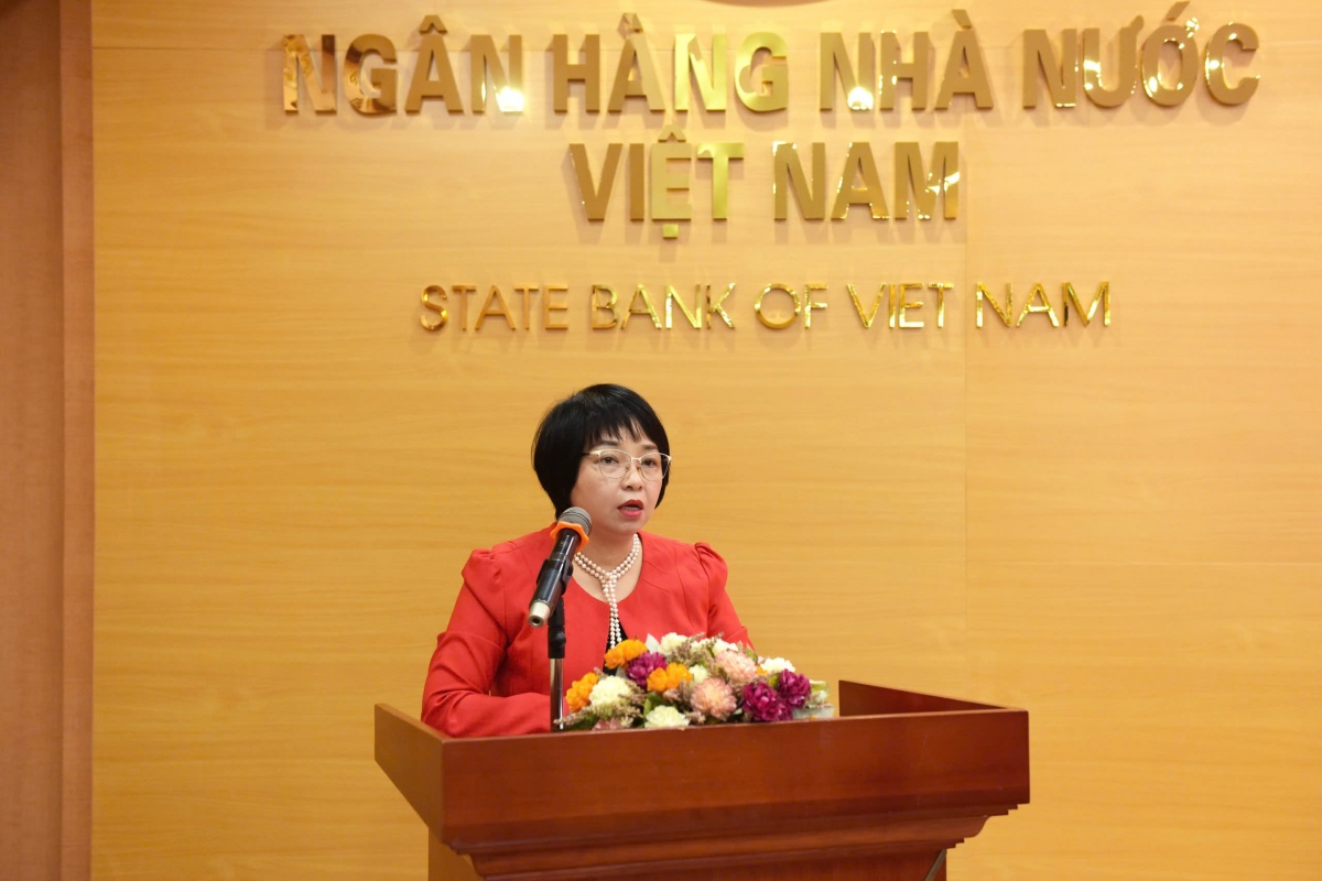 Đảng ủy NHNN tập huấn sử dụng Sổ tay đảng viên điện tử và Hệ thống thông tin điều hành tác nghiệp Đảng ủy NHNN tập huấn sử dụng Sổ tay đảng viên điện tử và Hệ thống thông tin điều hành tác nghiệp