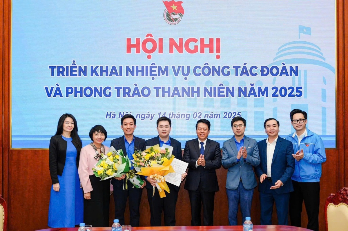 Tuổi trẻ Ngân hàng Trung ương hướng tới Đại hội đại biểu toàn quốc lần thứ XIV của Đảng Tuổi trẻ Ngân hàng Trung ương hướng tới Đại hội đại biểu toàn quốc lần thứ XIV của Đảng