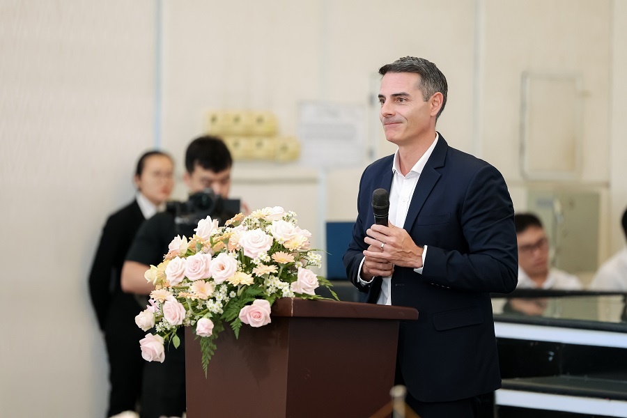 Ông Fabien Sanchez, Giám đốc Kinh doanh Home Credit Việt Nam tại sự kiện. Ông Fabien Sanchez, Giám đốc Kinh doanh Home Credit Việt Nam tại sự kiện.