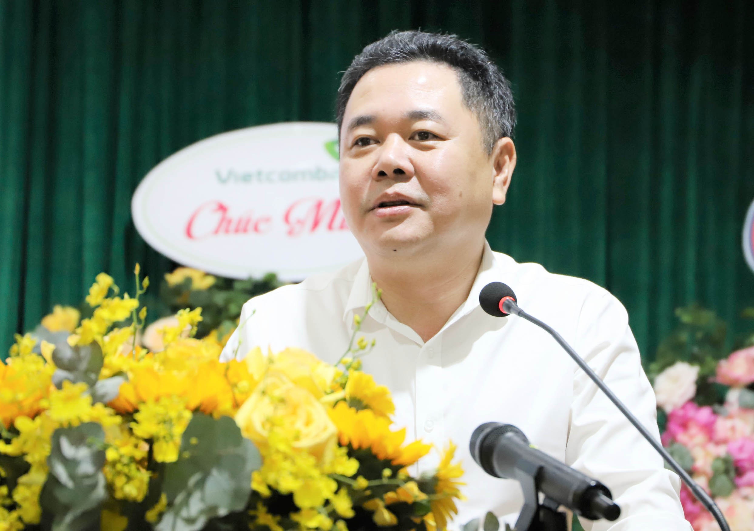 Phó Thống đốc Nguyễn Ngọc Cảnh phát biểu tại hội nghị Phó Thống đốc Nguyễn Ngọc Cảnh phát biểu tại hội nghị