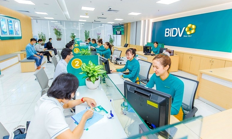 Phát huy vai trò NHTM nhà nước trong cung ứng vốn cho nền kinh tế Phát huy vai trò NHTM nhà nước trong cung ứng vốn cho nền kinh tế