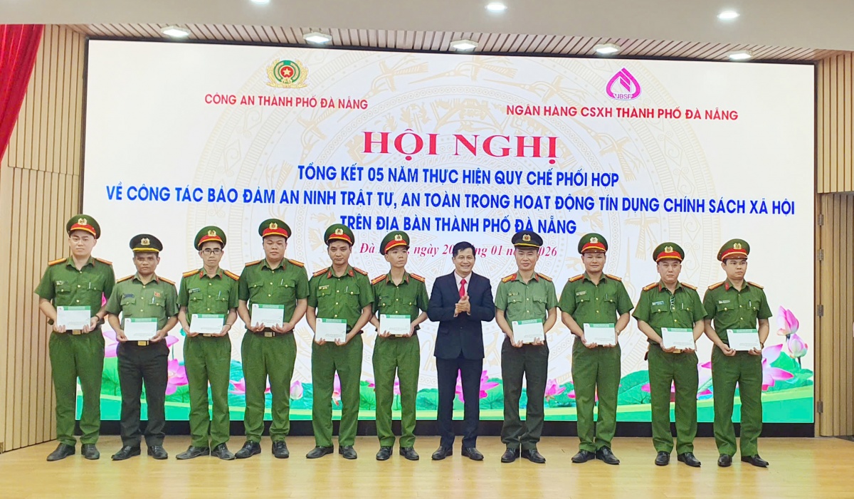 Đà Nẵng: Tổng kết 5 năm phối hợp bảo đảm an ninh, an toàn hoạt động tín dụng chính sách Đà Nẵng: Tổng kết 5 năm phối hợp bảo đảm an ninh, an toàn hoạt động tín dụng chính sách