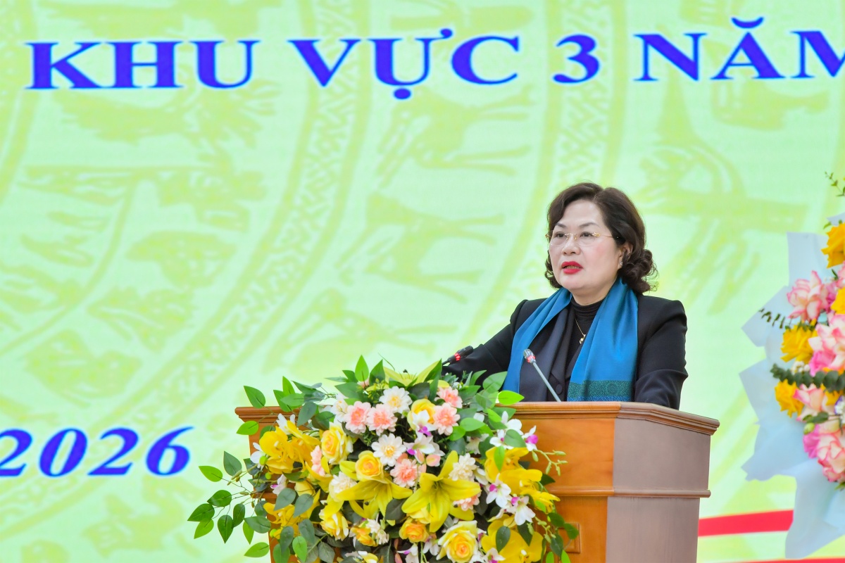 Thống đốc Nguyễn Thị Hồng dự Hội nghị triển khai nhiệm vụ ngành Ngân hàng Khu vực 3 Thống đốc Nguyễn Thị Hồng dự Hội nghị triển khai nhiệm vụ ngành Ngân hàng Khu vực 3