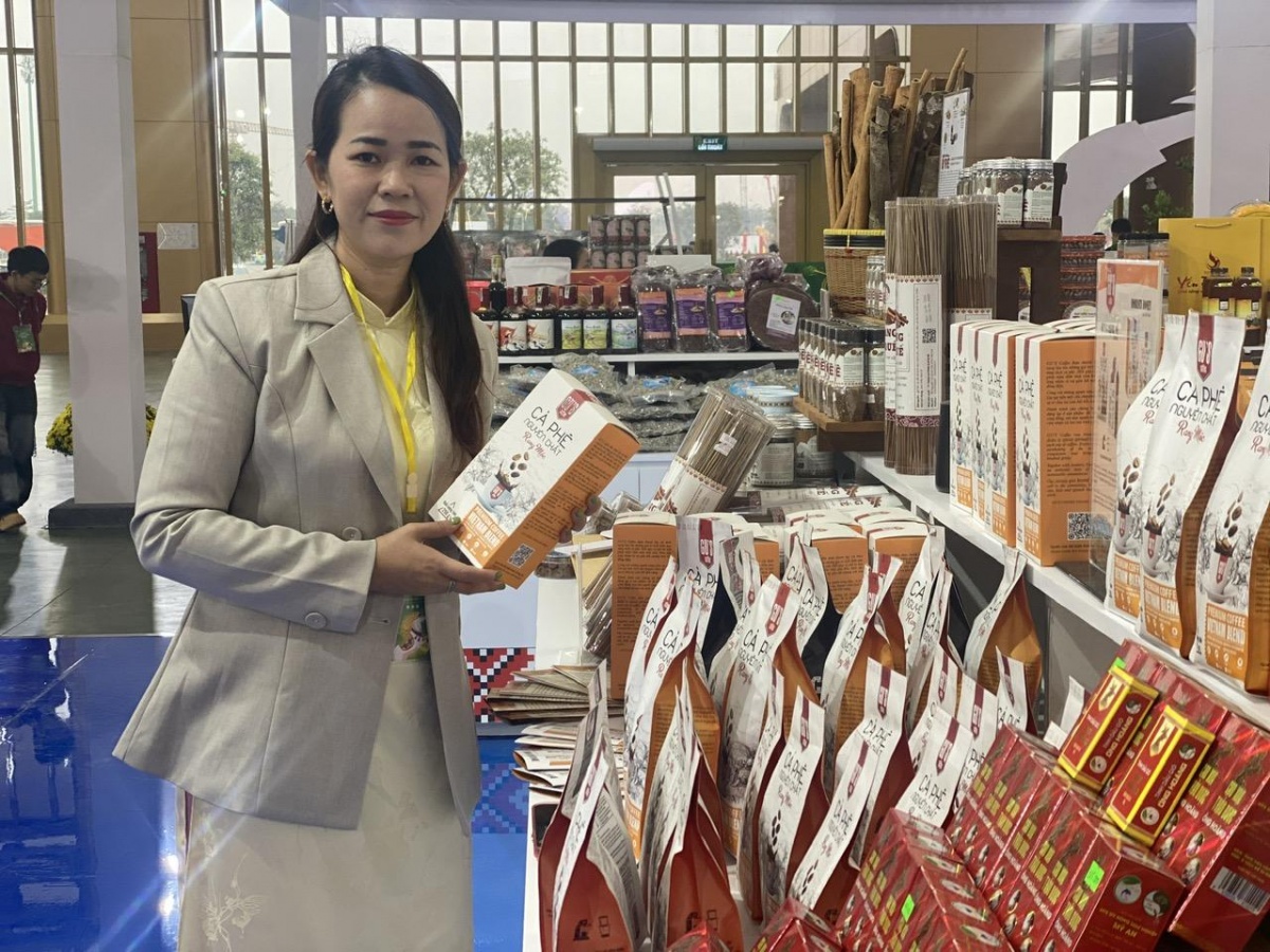 Khi đặc sản vùng miền bước ra thị trường lớn và câu chuyện xây dựng thương hiệu Khi đặc sản vùng miền bước ra thị trường lớn và câu chuyện xây dựng thương hiệu
