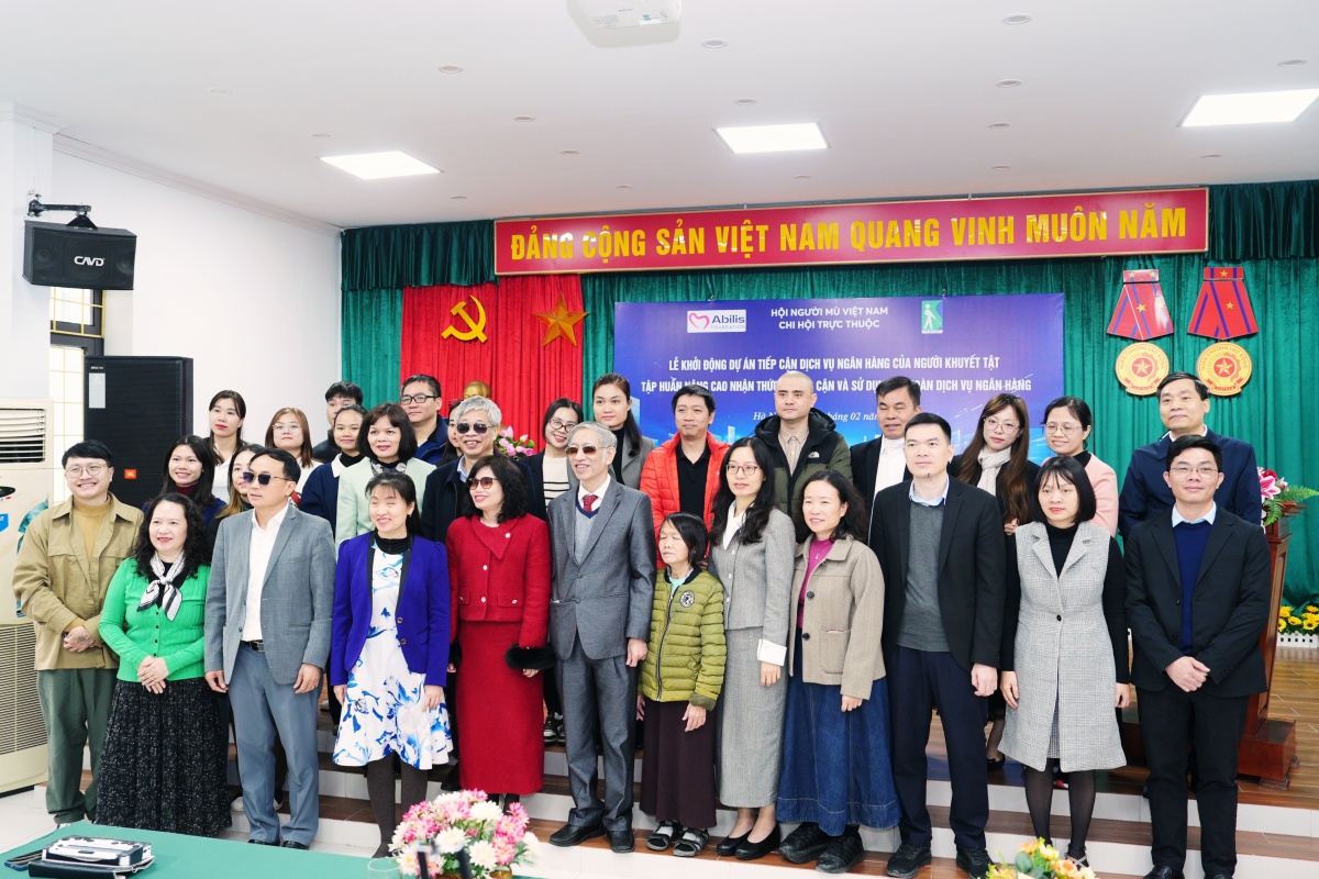 Nâng cao kỹ năng tiếp cận dịch vụ tài chính - ngân hàng cho người khuyết tật
