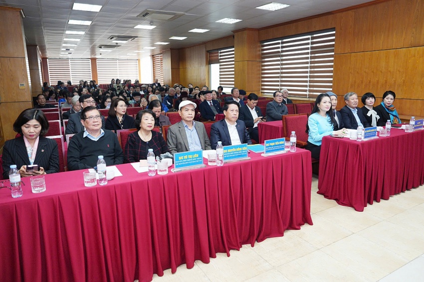 Gặp mặt cán bộ Công đoàn Ngân hàng Việt Nam qua các thời kỳ nhân dịp Xuân Bính Ngọ Gặp mặt cán bộ Công đoàn Ngân hàng Việt Nam qua các thời kỳ nhân dịp Xuân Bính Ngọ