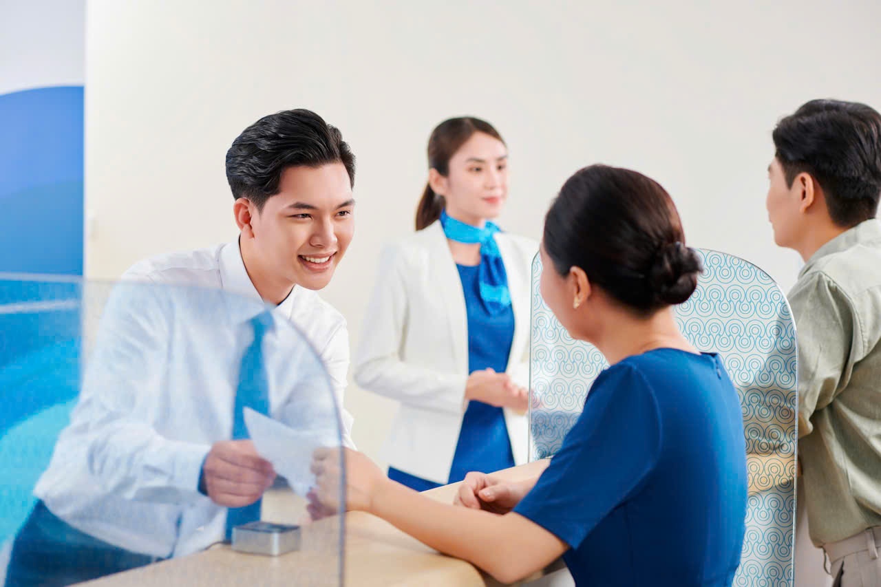 Ngân hàng tăng vòng quay vốn, giảm lãi vay cho hộ kinh doanh hàng hóa Tết