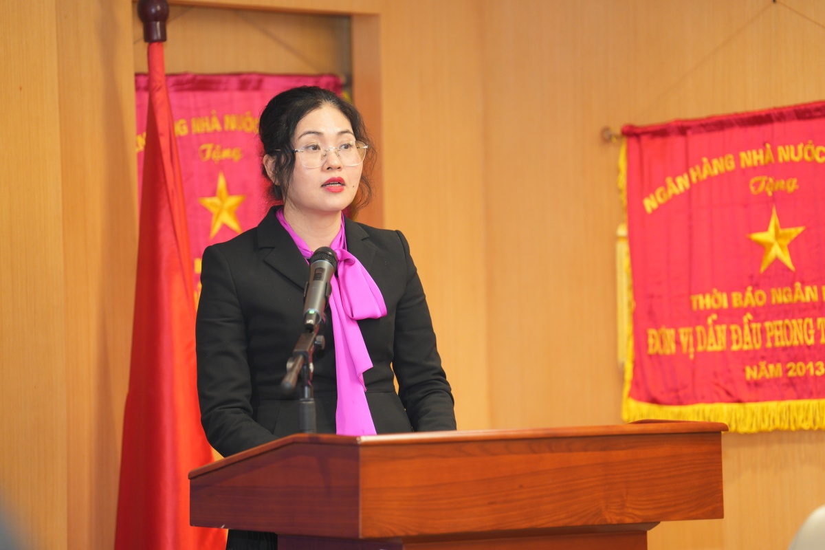 Thời báo Ngân hàng khẳng định vị thế là cơ quan báo chí chủ lực của ngành Ngân hàng Thời báo Ngân hàng khẳng định vị thế là cơ quan báo chí chủ lực của ngành Ngân hàng