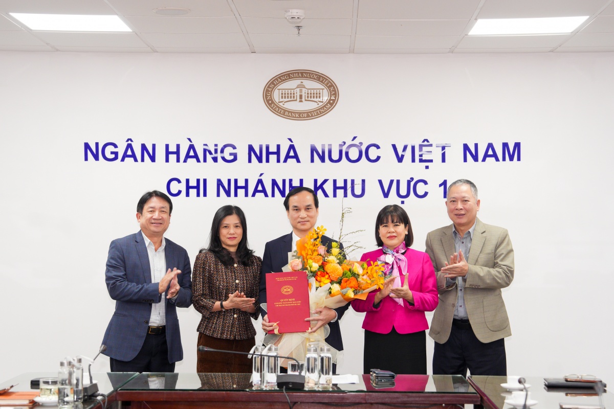 Ban lãnh đạo Ban lãnh đạo