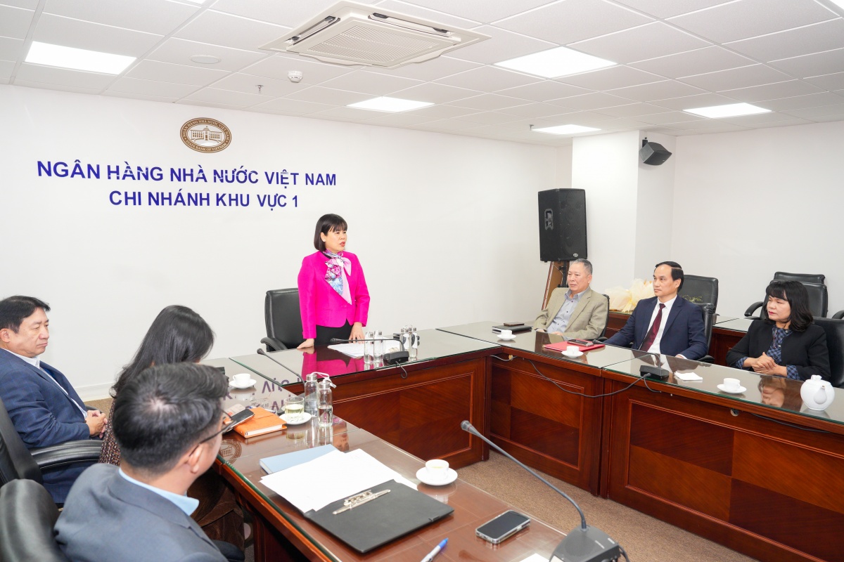 Giám đốc NHNN Chi nhánh Khu vực 1 Nguyễn Thị Hòa phát biểu chỉ đạo Giám đốc NHNN Chi nhánh Khu vực 1 Nguyễn Thị Hòa phát biểu chỉ đạo