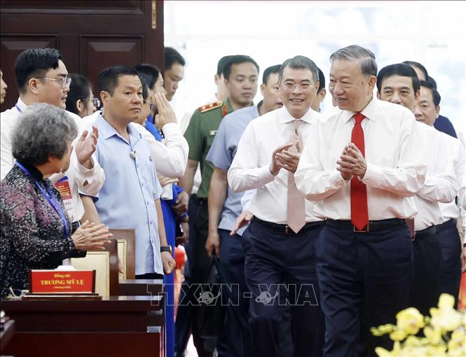 Tổng Bí thư: Thành phố Hồ Chí Minh cần tiếp tục vai trò dẫn dắt tăng trưởng, đổi mới và hội nhập- Ảnh 1. Tổng Bí thư: Thành phố Hồ Chí Minh cần tiếp tục vai trò dẫn dắt tăng trưởng, đổi mới và hội nhập- Ảnh 1.