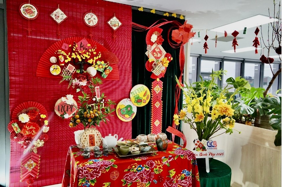 Sôi nổi Cuộc thi “Trang trí văn phòng” tại CIC: Lan tỏa sắc xuân - Gắn kết tập thể Sôi nổi Cuộc thi “Trang trí văn phòng” tại CIC: Lan tỏa sắc xuân - Gắn kết tập thể