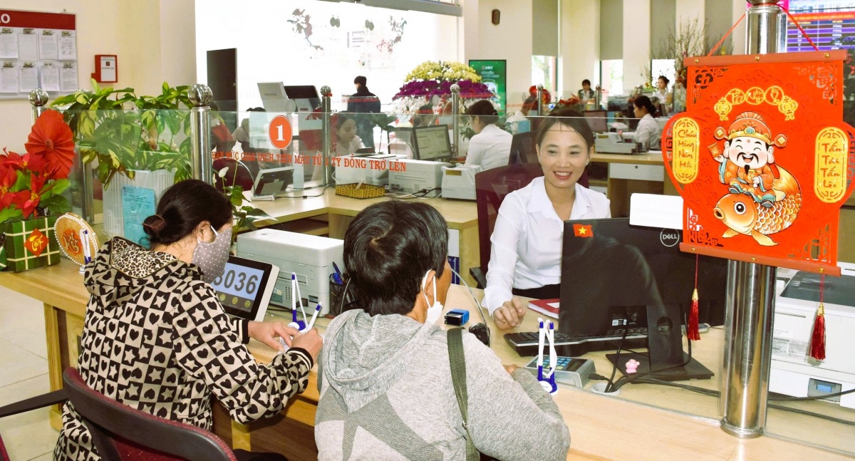 Hệ thống ngân hàng chủ động đáp ứng nhu cầu giao dịch cao điểm cuối năm. Hệ thống ngân hàng chủ động đáp ứng nhu cầu giao dịch cao điểm cuối năm.