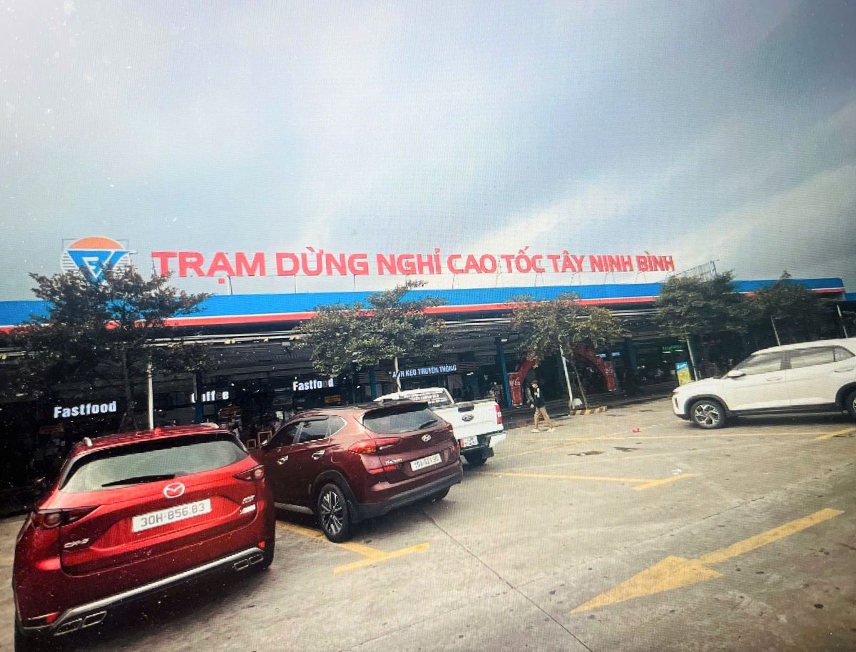 Tháo gỡ mặt bằng, đẩy nhanh tiến độ trạm dừng nghỉ cao tốc Tháo gỡ mặt bằng, đẩy nhanh tiến độ trạm dừng nghỉ cao tốc
