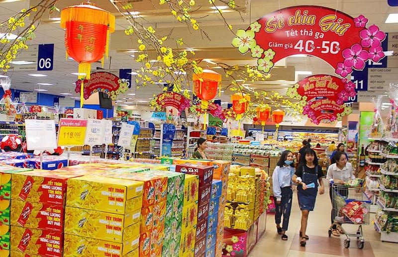 Tết thong dong: Chi tiêu thông minh trong nhịp sống số