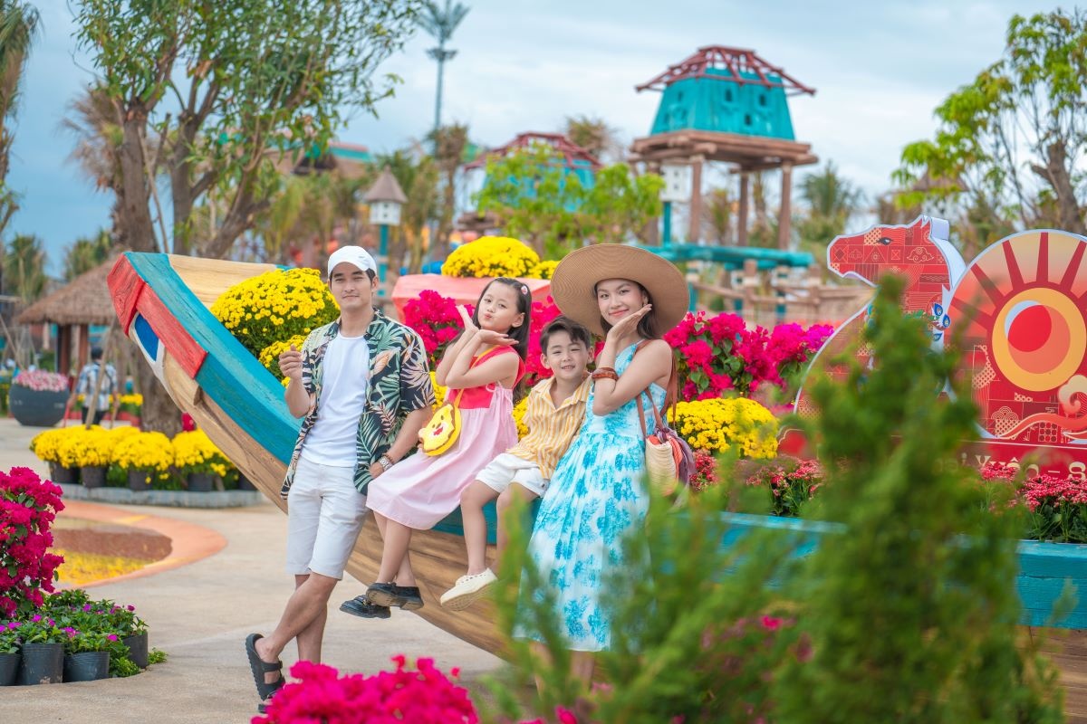 Không gian check-in rực rỡ sắc hoa trong dịp Tết Bính Ngọ Không gian check-in rực rỡ sắc hoa trong dịp Tết Bính Ngọ