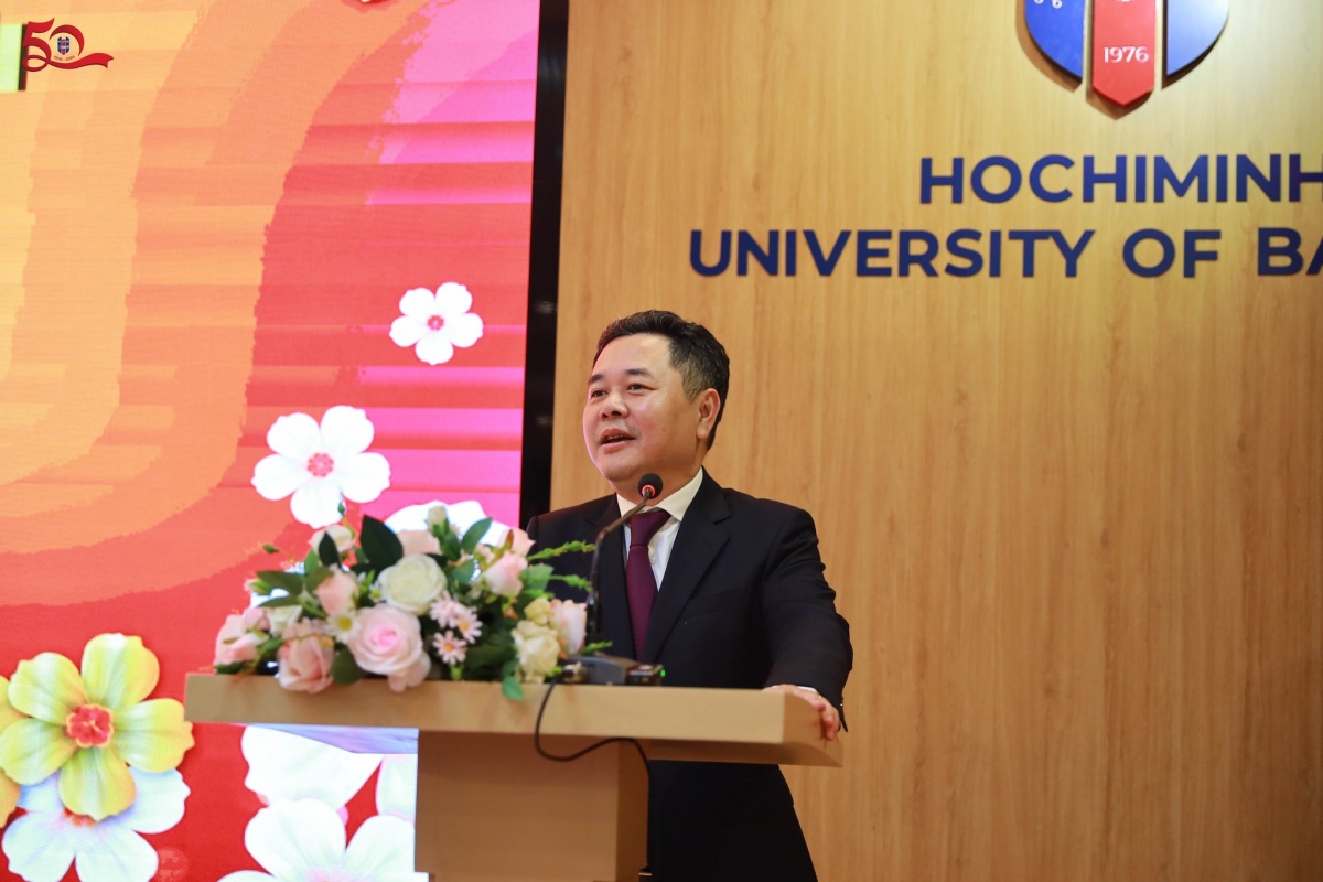 Phó Thống đốc Nguyễn Ngọc Cảnh đến thăm và chúc Tết các cơ sở đào tạo ngành Ngân hàng Phó Thống đốc Nguyễn Ngọc Cảnh đến thăm và chúc Tết các cơ sở đào tạo ngành Ngân hàng