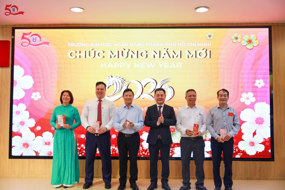 Phó Thống đốc Nguyễn Ngọc Cảnh đến thăm và chúc Tết các cơ sở đào tạo ngành Ngân hàng Phó Thống đốc Nguyễn Ngọc Cảnh đến thăm và chúc Tết các cơ sở đào tạo ngành Ngân hàng