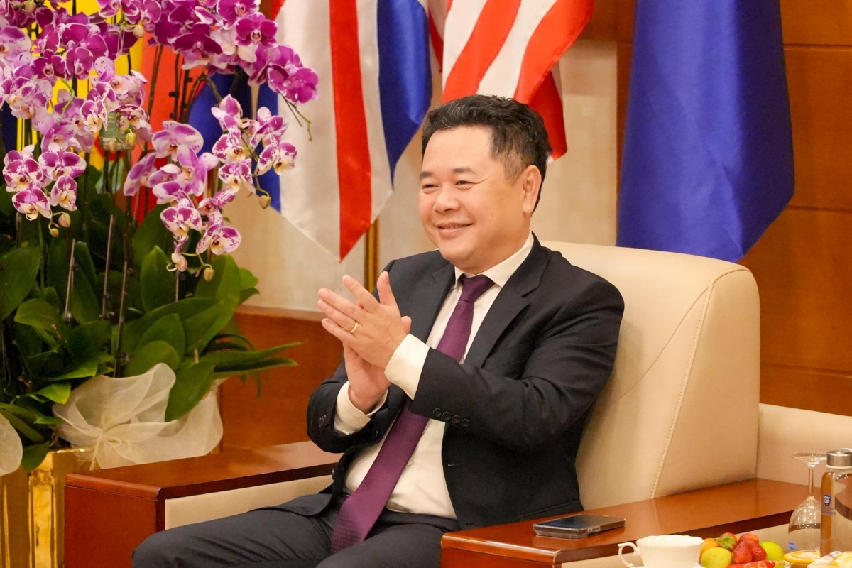 Phó Thống đốc Nguyễn Ngọc Cảnh đến thăm và chúc Tết các cơ sở đào tạo ngành Ngân hàng Phó Thống đốc Nguyễn Ngọc Cảnh đến thăm và chúc Tết các cơ sở đào tạo ngành Ngân hàng