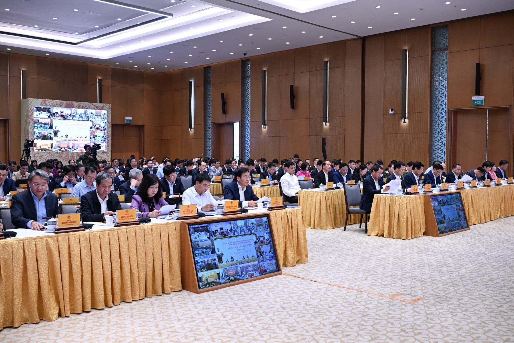 Thủ tướng Phạm Minh Chính: 2026 là năm bứt phá kinh tế số- Ảnh 9. Thủ tướng Phạm Minh Chính: 2026 là năm bứt phá kinh tế số- Ảnh 9.