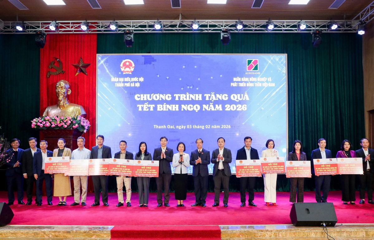 Đồng chí Tô Huy Vũ – Bí thư Đảng ủy, Chủ tịch HĐTV Agribank ứng cử đại biểu Quốc hội khóa XVI tại TP. Hà Nội Đồng chí Tô Huy Vũ – Bí thư Đảng ủy, Chủ tịch HĐTV Agribank ứng cử đại biểu Quốc hội khóa XVI tại TP. Hà Nội