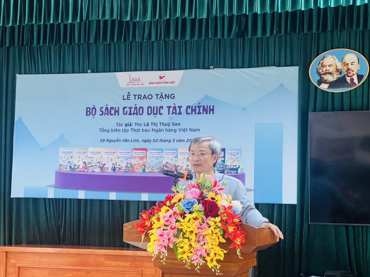 Lan tỏa tri thức tài chính học đường tại Hưng Yên: Gieo hạt mầm tri thức cho thế hệ tương lai Lan tỏa tri thức tài chính học đường tại Hưng Yên: Gieo hạt mầm tri thức cho thế hệ tương lai