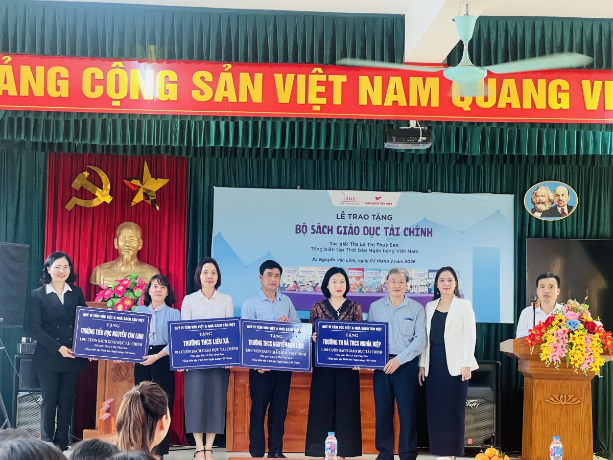 Lan tỏa tri thức tài chính học đường tại Hưng Yên: Gieo hạt mầm tri thức cho thế hệ tương lai Lan tỏa tri thức tài chính học đường tại Hưng Yên: Gieo hạt mầm tri thức cho thế hệ tương lai