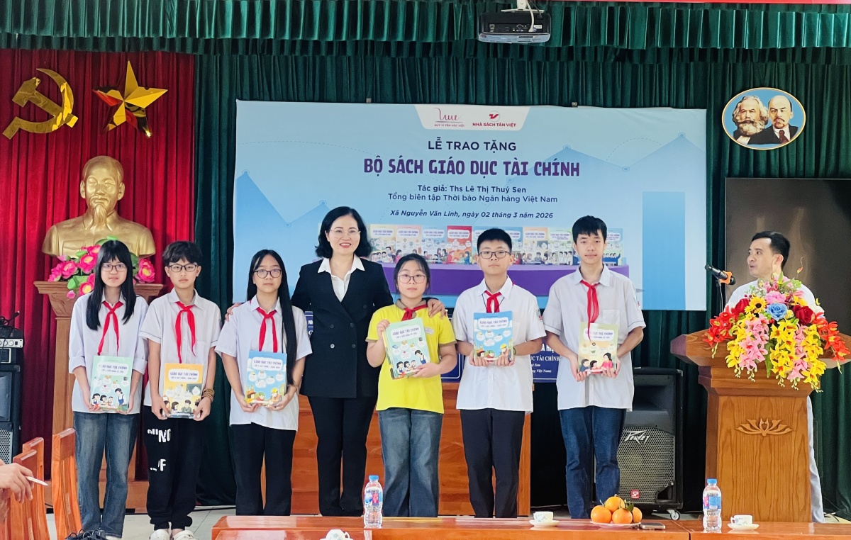Lan tỏa tri thức tài chính học đường tại Hưng Yên: Gieo hạt mầm tri thức cho thế hệ tương lai Lan tỏa tri thức tài chính học đường tại Hưng Yên: Gieo hạt mầm tri thức cho thế hệ tương lai