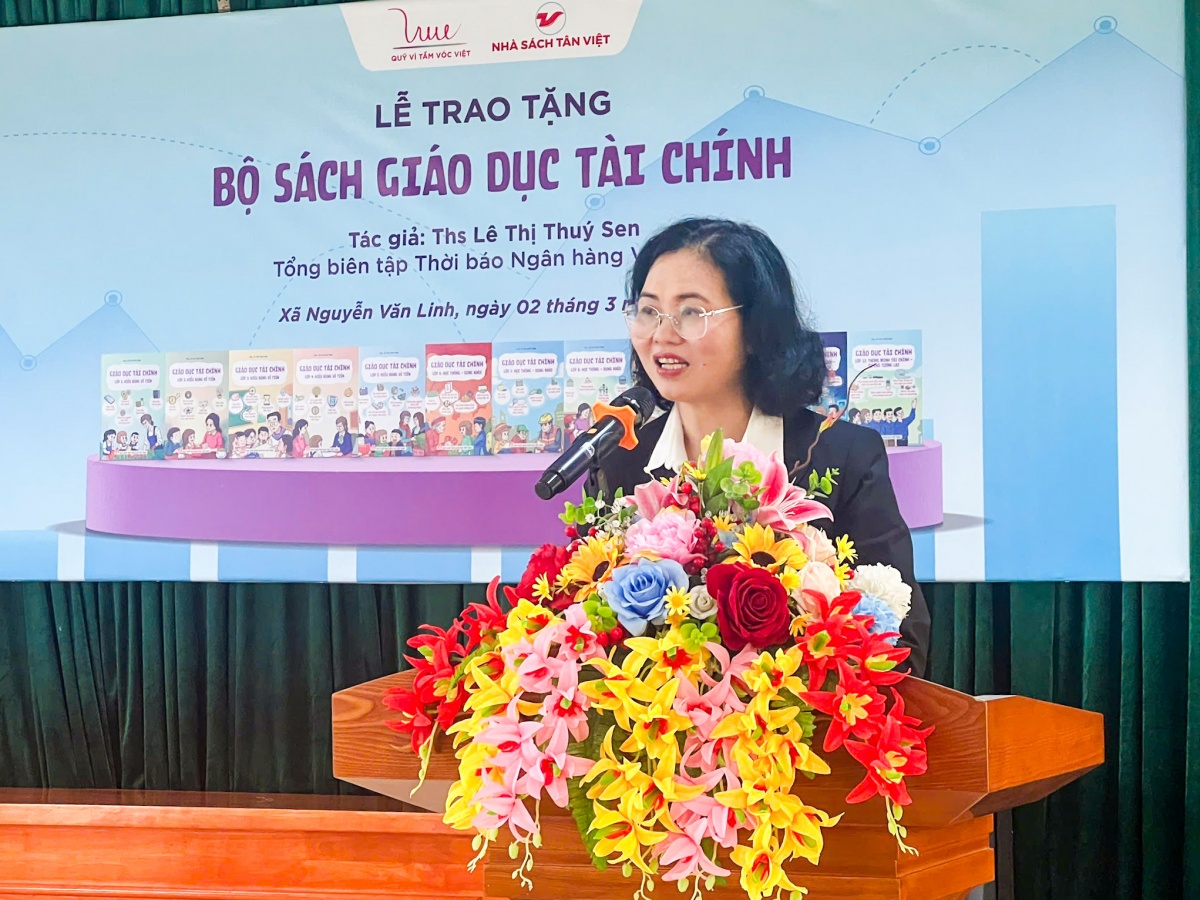 Lan tỏa tri thức tài chính học đường tại Hưng Yên: Gieo hạt mầm tri thức cho thế hệ tương lai Lan tỏa tri thức tài chính học đường tại Hưng Yên: Gieo hạt mầm tri thức cho thế hệ tương lai