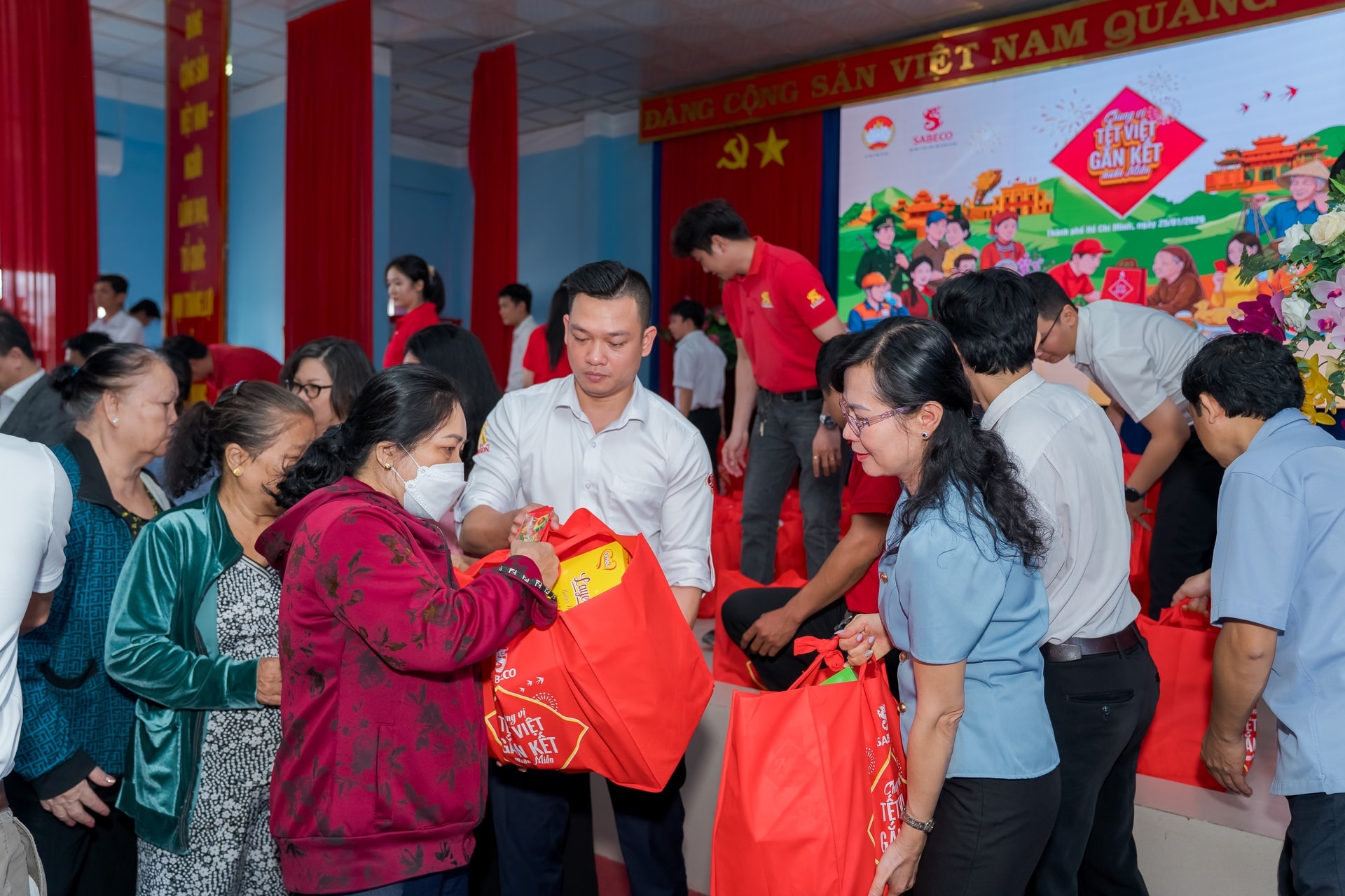Cử tri tin tưởng, kỳ vọng vào những sự kiện chính trị trọng đại của đất nước Cử tri tin tưởng, kỳ vọng vào những sự kiện chính trị trọng đại của đất nước