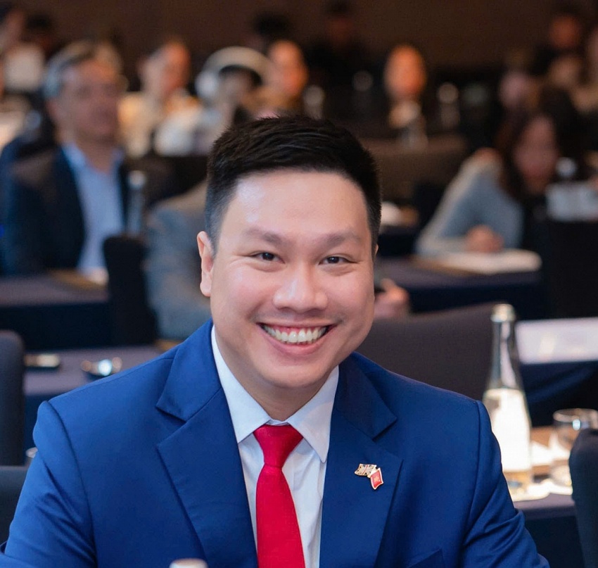 TS. Lý Hoàng Vũ - Giảng viên Khoa Thương mại và Du lịch, Trường Đại học Tài chính - Marketing TS. Lý Hoàng Vũ - Giảng viên Khoa Thương mại và Du lịch, Trường Đại học Tài chính - Marketing