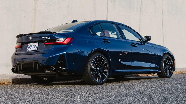 BMW vô tình làm rò rỉ thông tin về các mẫu xe sắp ra mắt năm 2027