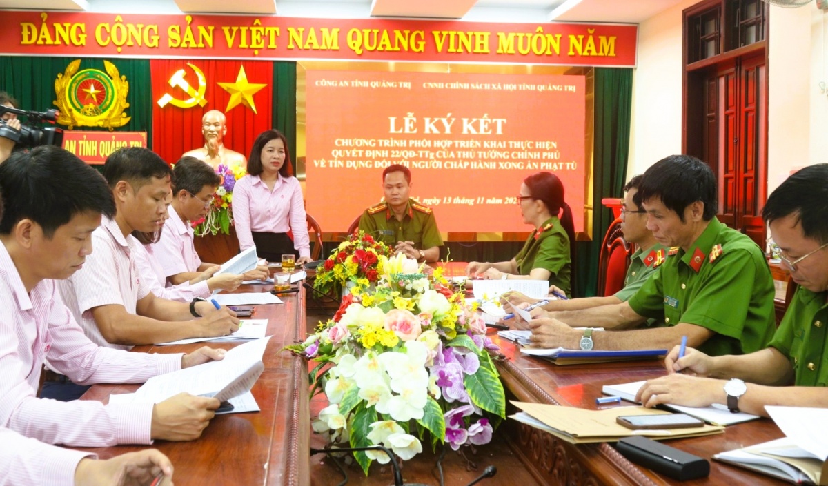 chi nhánh đã chủ động phối hợp với Công an tỉnh tham mưu UBND tỉnh ban hành các văn bản chỉ đạo, đồng thời ký kết chương trình phối hợp giữa hai đơn vị .