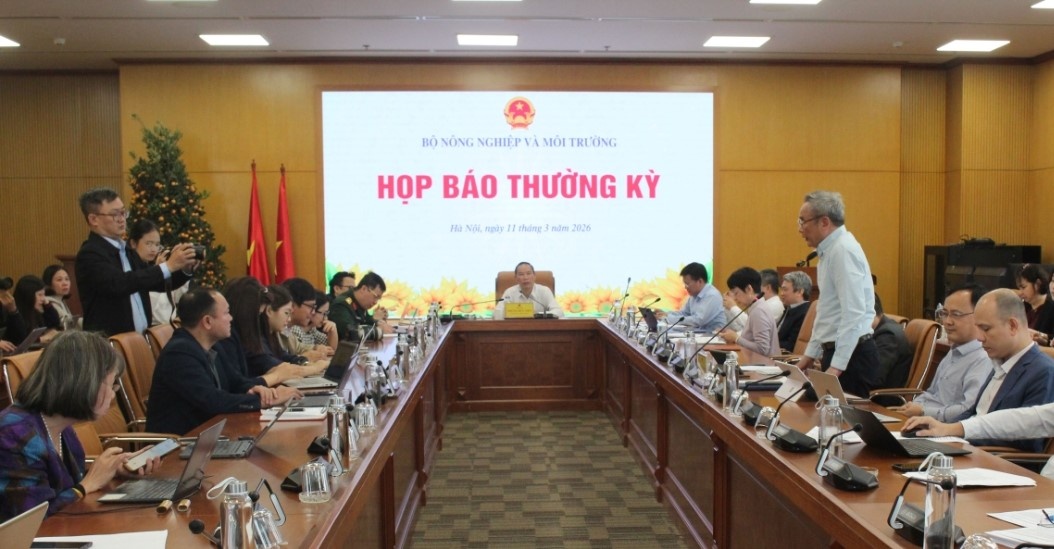 Quang cảnh họp báo Quang cảnh họp báo