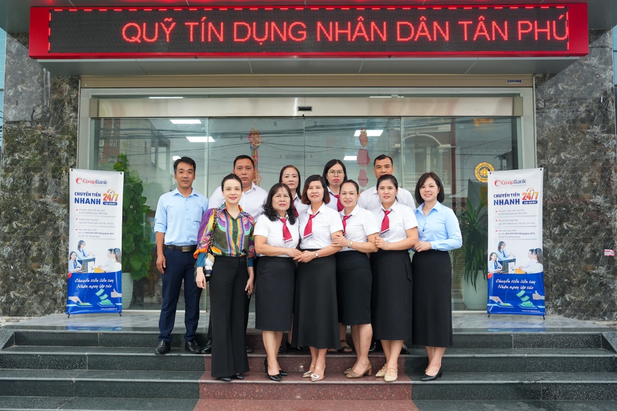 Một giá trị bền vững mà Ngân hàng điện tử CF-eBank mang lại chính là việc chuẩn hóa quy trình nghiệp vụ thanh toán trong toàn hệ thống QTDND. (Ảnh minh họa) Một giá trị bền vững mà Ngân hàng điện tử CF-eBank mang lại chính là việc chuẩn hóa quy trình nghiệp vụ thanh toán trong toàn hệ thống QTDND. (Ảnh minh họa)