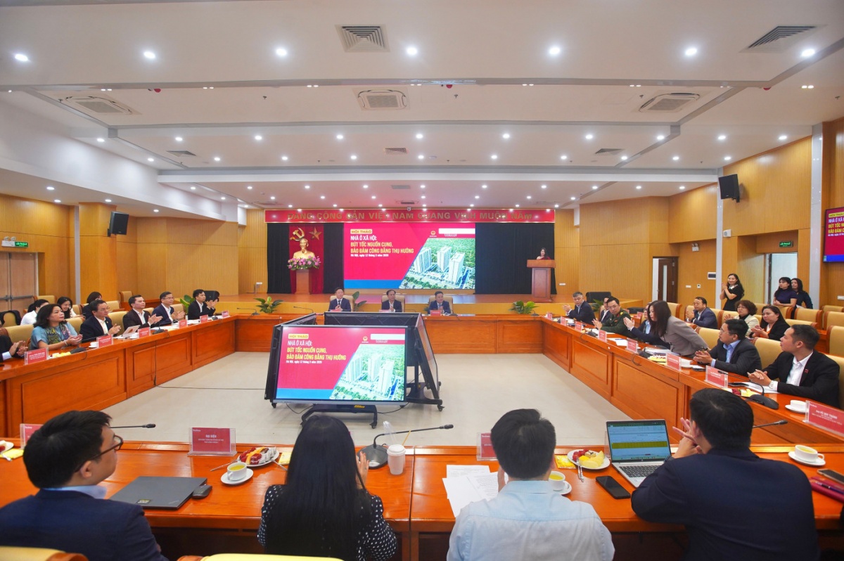 Dư nợ cho vay nhà ở xã hội, nhà cho người thu nhập thấp khoảng 41.000 tỷ đồng Dư nợ cho vay nhà ở xã hội, nhà cho người thu nhập thấp khoảng 41.000 tỷ đồng