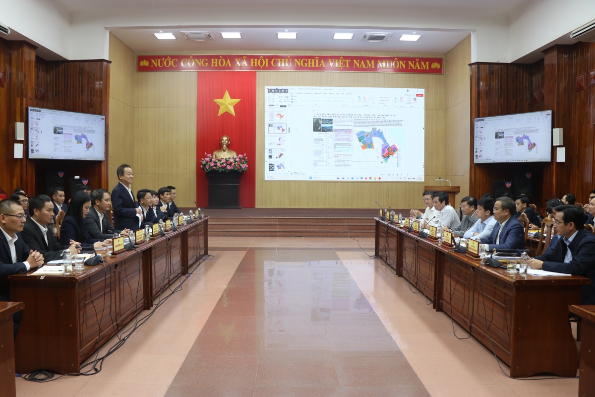 Quang cảnh buổi làm việc (Ảnh: T&T Group) Quang cảnh buổi làm việc (Ảnh: T&T Group)