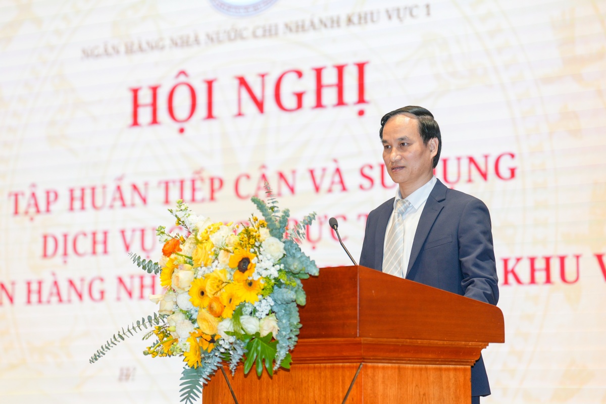 ông Đoàn Hùng Sơn – Phó Giám đốc Ngân hàng Nhà nước Chi nhánh Khu vực 1 phát biểu khai mạc ông Đoàn Hùng Sơn – Phó Giám đốc Ngân hàng Nhà nước Chi nhánh Khu vực 1 phát biểu khai mạc