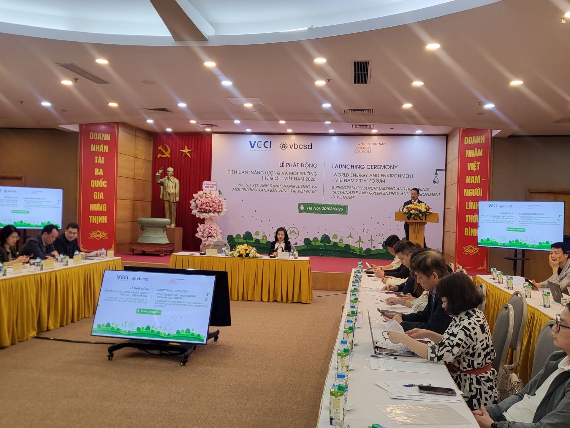 Diễn đàn “Năng lượng và Môi trường Thế giới - Việt Nam 2026” với chủ đề “Việt Nam cụ thể hóa con đường tới Net Zero” dự kiến sẽ được tổ chức trong hai ngày 11 và 12/6/2026 tại Hà Nội Diễn đàn “Năng lượng và Môi trường Thế giới - Việt Nam 2026” với chủ đề “Việt Nam cụ thể hóa con đường tới Net Zero” dự kiến sẽ được tổ chức trong hai ngày 11 và 12/6/2026 tại Hà Nội
