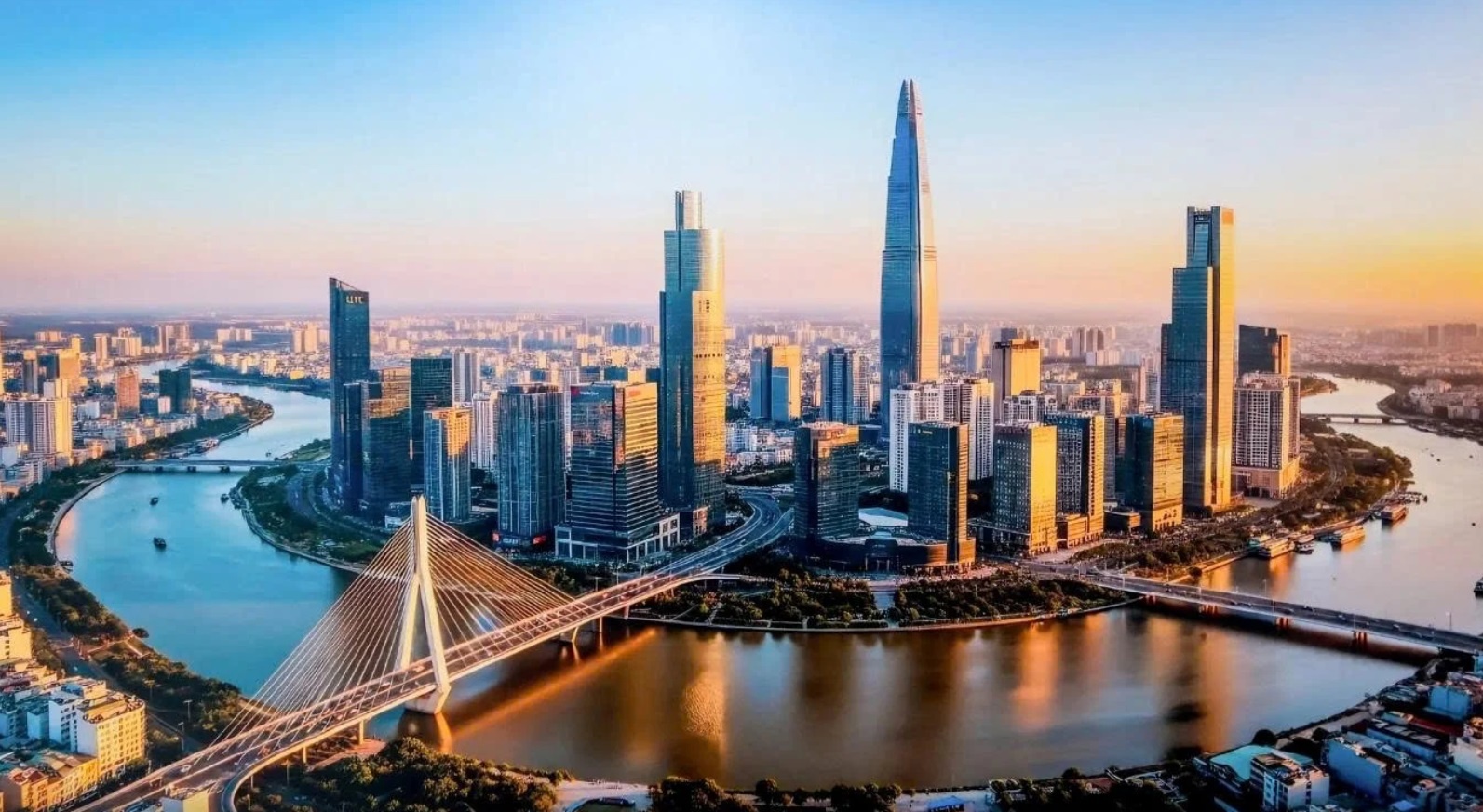 Trung tâm tài chính quốc tế mang lại nhiều cơ hội cho các ngân hàng Trung tâm tài chính quốc tế mang lại nhiều cơ hội cho các ngân hàng