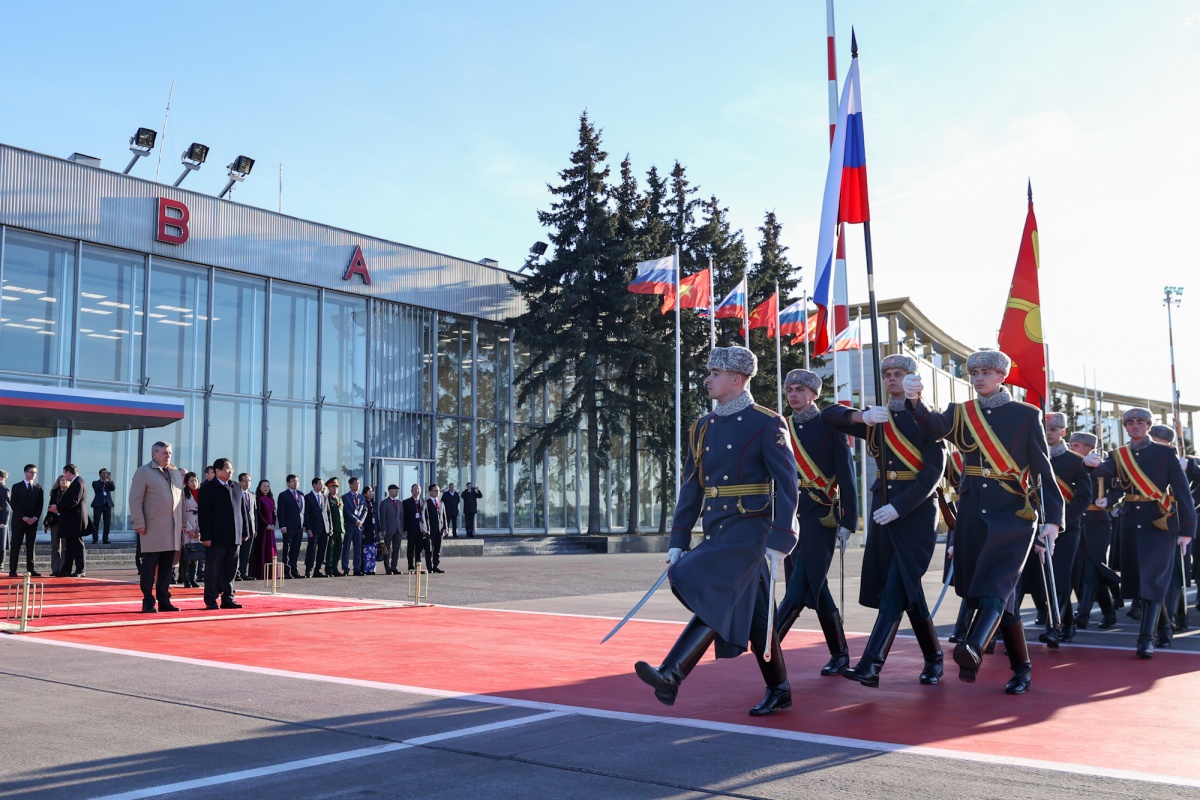 Thủ tướng Phạm Minh Chính tới Thủ đô Moscow, bắt đầu thăm chính thức Liên bang Nga
