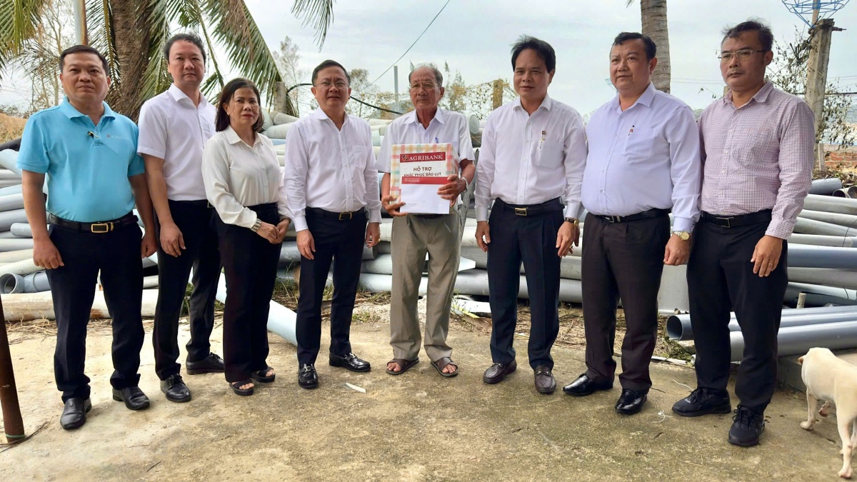 Agribank Bình Định: Điểm tựa tài chính vững vàng nơi đầu sóng Agribank Bình Định: Điểm tựa tài chính vững vàng nơi đầu sóng