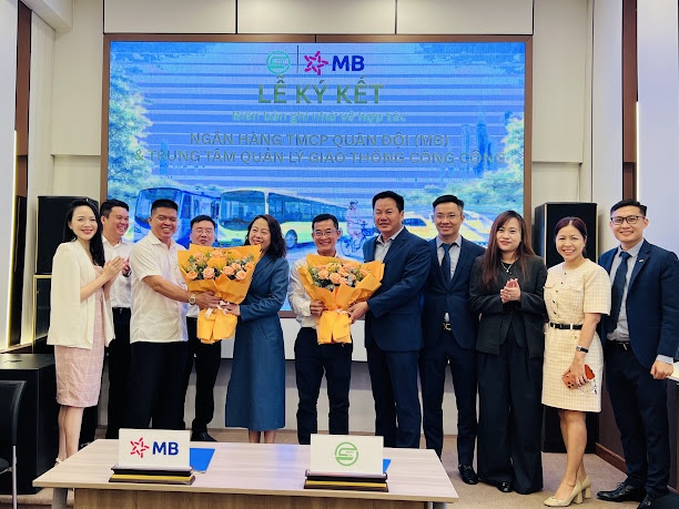 MB đồng hành cùng Sở Xây Dựng TP.HCM phát triển giải pháp thanh toán số trong giao thông công cộng