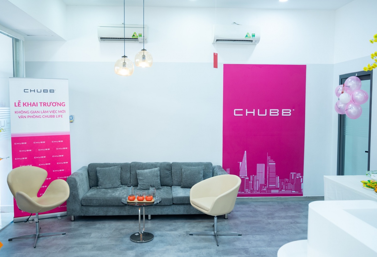 Với kế hoạch nâng cấp văn phòng toàn quốc, Chubb Life Việt Nam kiến tạo hành trình dịch vụ liền mạch, chuyên nghiệp và lấy khách hàng làm trọng tâm. Với kế hoạch nâng cấp văn phòng toàn quốc, Chubb Life Việt Nam kiến tạo hành trình dịch vụ liền mạch, chuyên nghiệp và lấy khách hàng làm trọng tâm.