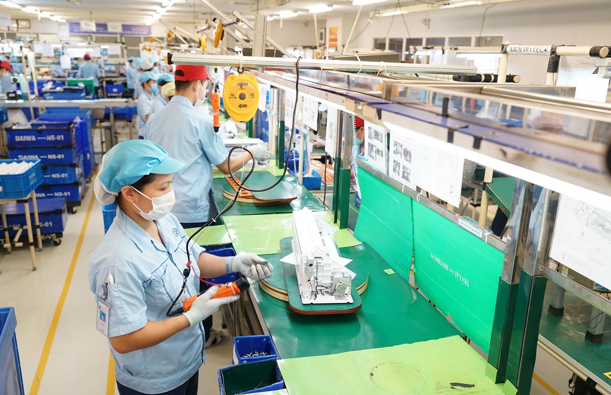 Nâng cao hiệu quả kết nối giữa ngân hàng - doanh nghiệp - chính quyền địa phương là yếu tố then chốt để dòng vốn tín dụng thông suốt hơn Nâng cao hiệu quả kết nối giữa ngân hàng - doanh nghiệp - chính quyền địa phương là yếu tố then chốt để dòng vốn tín dụng thông suốt hơn
