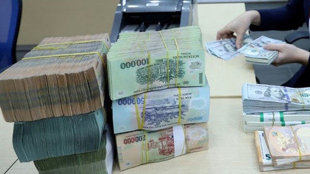 undefined Chi tạm ứng 8.000 tỷ đồng từ nguồn tăng thu NSTW cho Quỹ Bình ổn giá xăng dầu