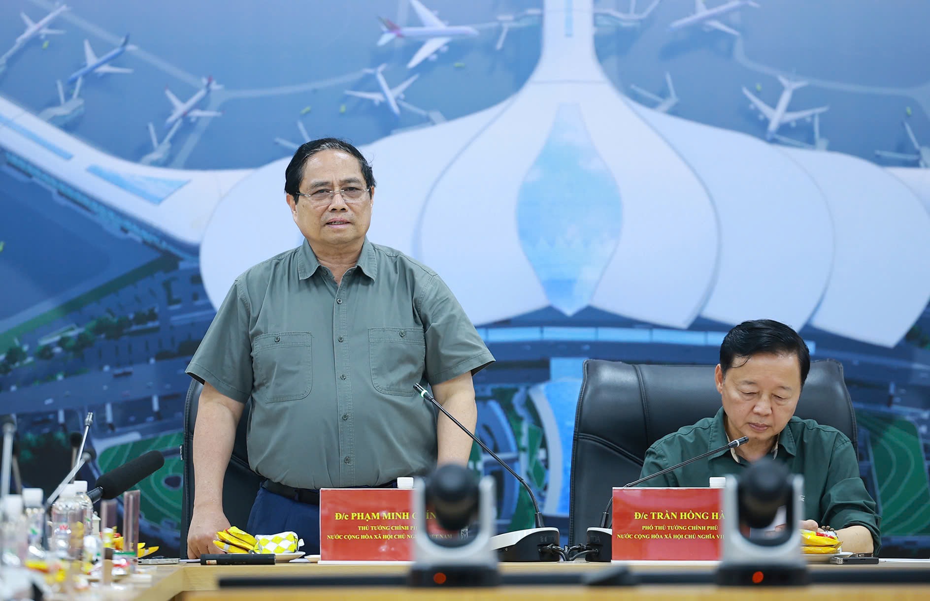 Thủ tướng Phạm Minh Chính: Khai thác thương mại sân bay Long Thành vào cuối năm 2026- Ảnh 9. Thủ tướng Phạm Minh Chính: Khai thác thương mại sân bay Long Thành vào cuối năm 2026- Ảnh 9.
