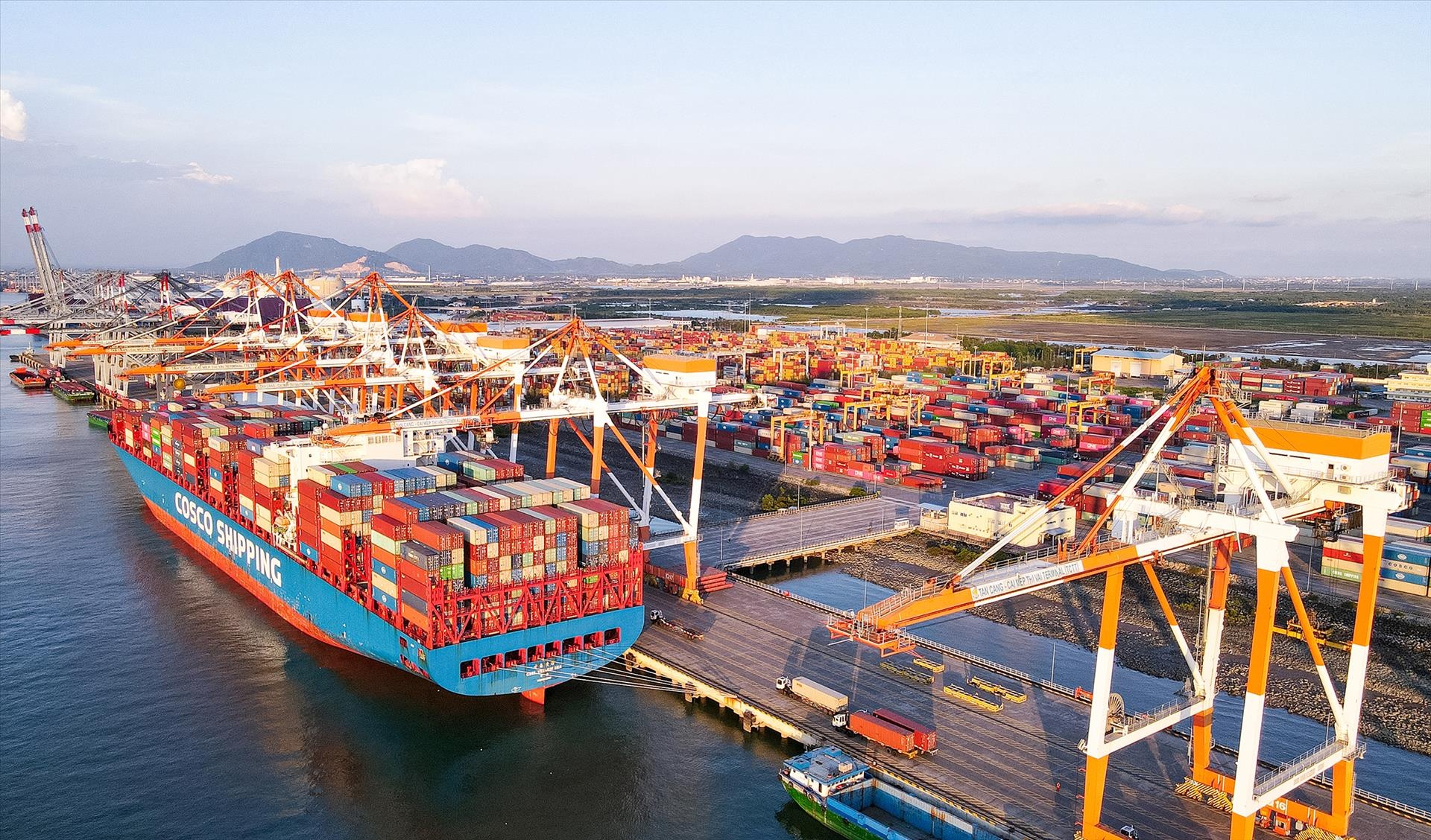Nhân lực chất lượng cao đang trở thành yếu tố quyết định năng lực cạnh tranh của doanh nghiệp logistics