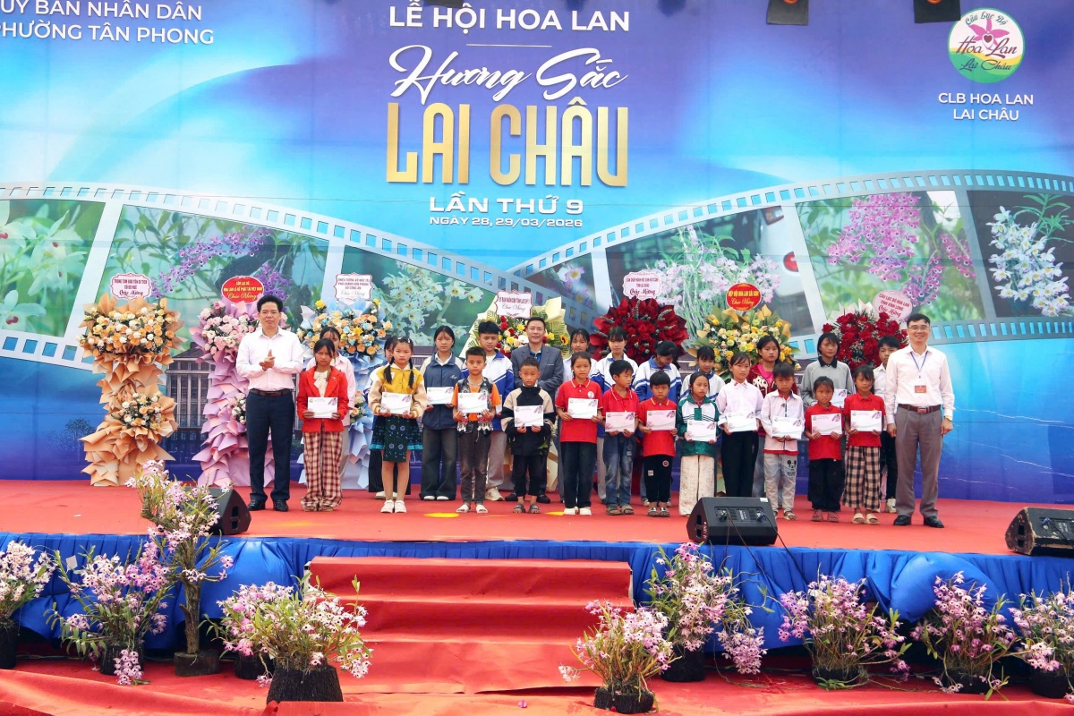 Hương sắc hoa lan, nét dịu dàng giữa đại ngàn Tây Bắc